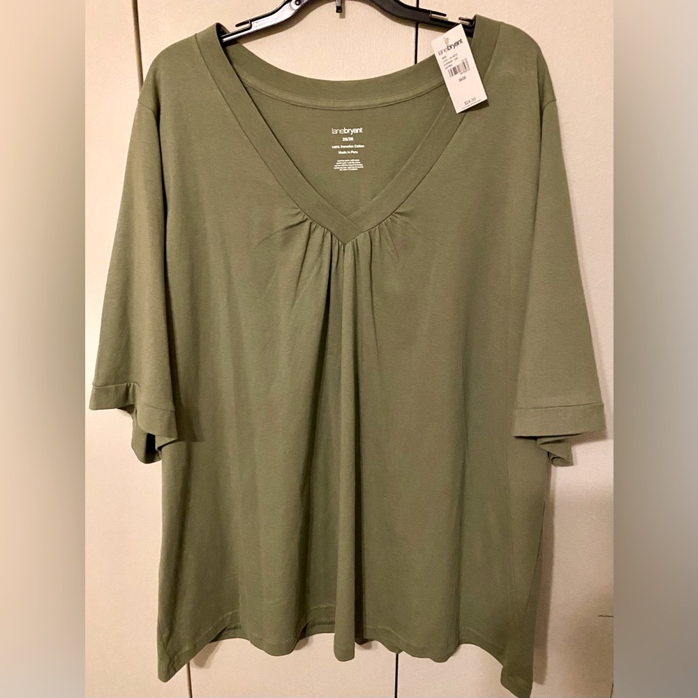 NWT Lane Bryant Short Sleeve Plus Size Blouse.